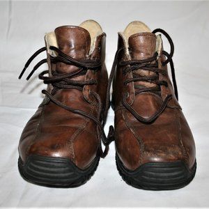 UGG Brown Leather /Wool Boots  Size 8 US Men's  Eur. 40.5 Men's